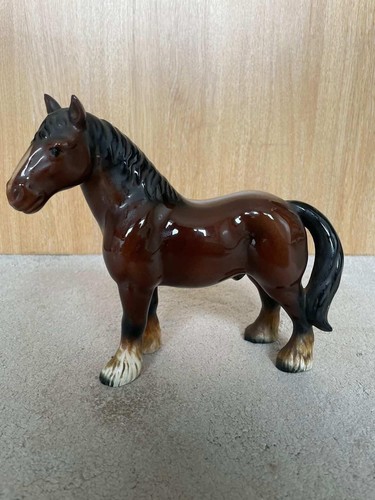 Vintage brown ceramic horse - brown,