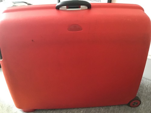 Samsonite red oyster suitcase - red,