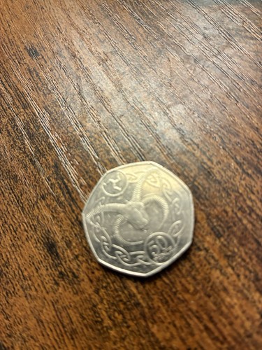 2011 50p coin queen - coin,