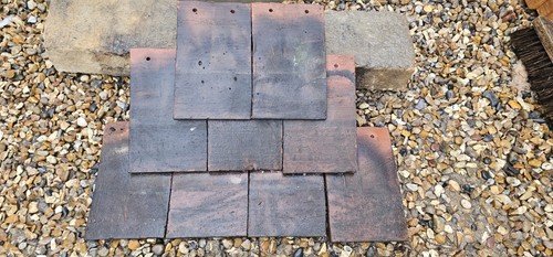 Approx 300 reclaimed clay - approx., 2,300