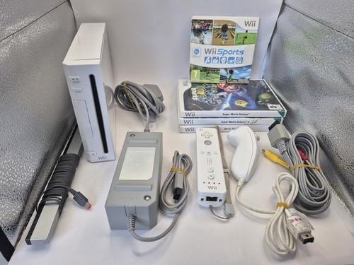 Nintendo wii console bundle - nintendo,