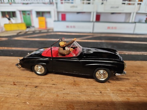 Scalextric james bond mercedes - bond,