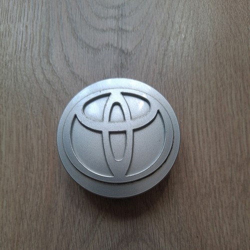 Genuine toyota 57mm alloy - x,