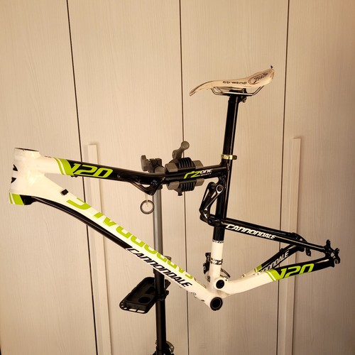 Cannondale v120 cushioned - cannondale, bi-cushioned