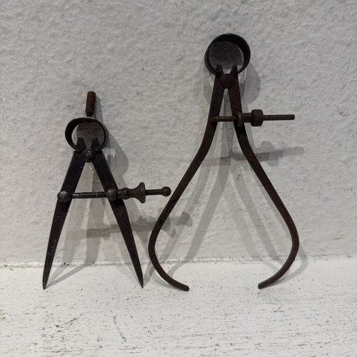 Antique primitive iron compass - primitive,