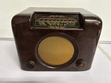Bush DAC 90A Bakelite Radio