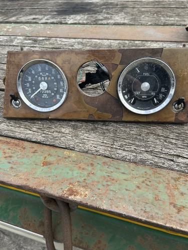 Smiths clocks - ,