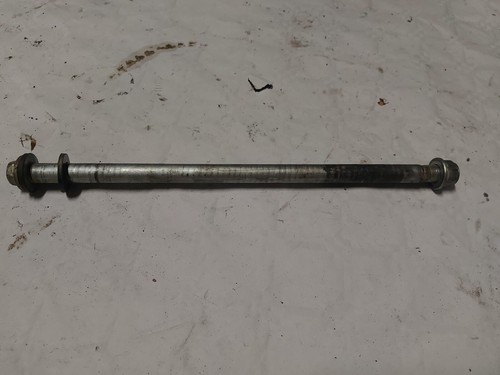 Rear wheel axle suzuki - rear, 125