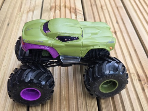 Hot wheels marvel the - hot,