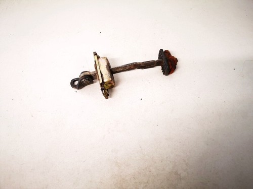 Honda 2000 rear right - honda,