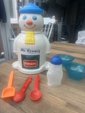 Vintage Mr Frosty The Crunchy Ice Maker with accessories ￼