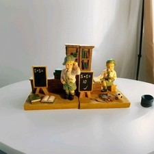 The  Leonardo Collection Figurines x2 Book Ends / School scene Classroom Boys