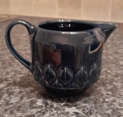 Holkham pottery indigo blue - pottery,