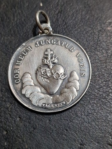 Antique silver holy - antique, medal