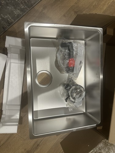Stainless steel kitchen sink - stainless,