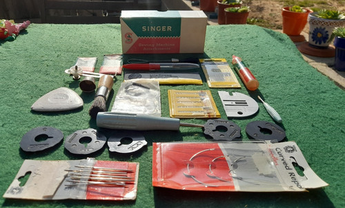 Vintage singer sewing - vintage,