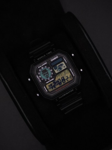 Domicile custom breaking - |,