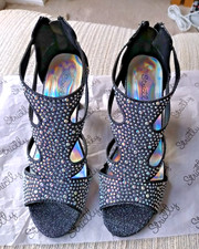 LADIES STRICTLY GORGEOUS SHOES