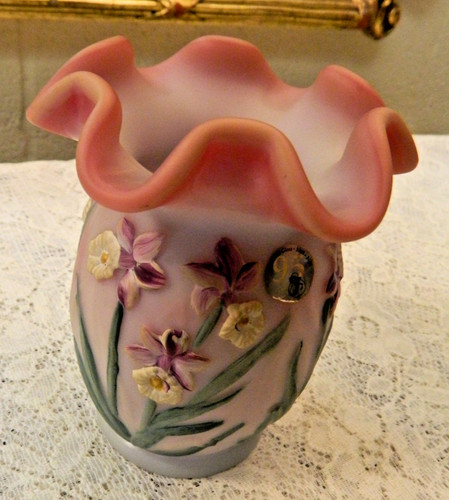 Fenton hand painted empress - hand,