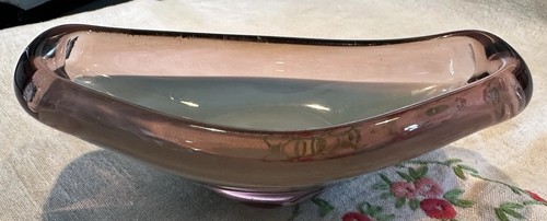 Scandinavian art glass bowl - art,