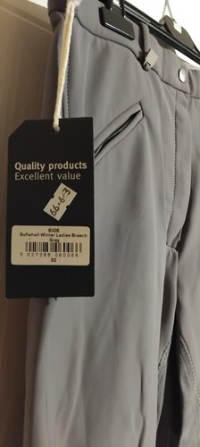 Bnwt softshell winter full - hy,