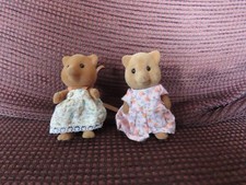2 VINTAGE SYLVANIAN FAMILIES