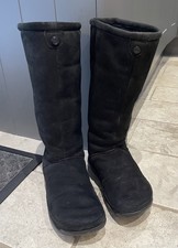 Fitflop Mukluk Suede long shearling  Boots Womens UK 6 black