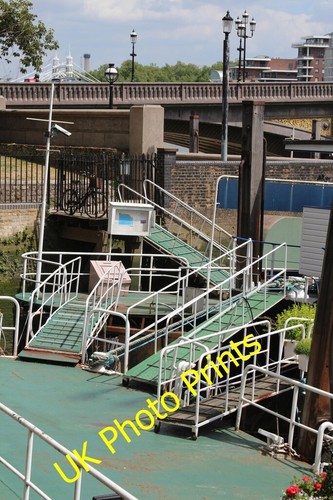 Photo 6x4 house boats near - boats,