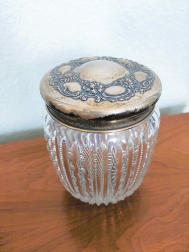 Antique art nouveau - nouveau, dresser