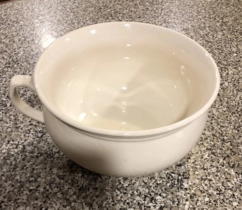 Chamber pot old vintage - old,