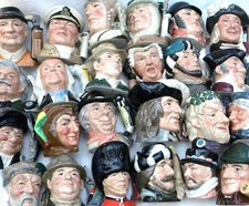 ROYAL DOULTON SMALL CHARACTER