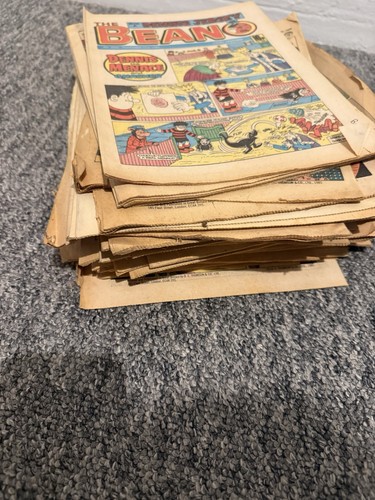 Vintage beano dnady comics - /,