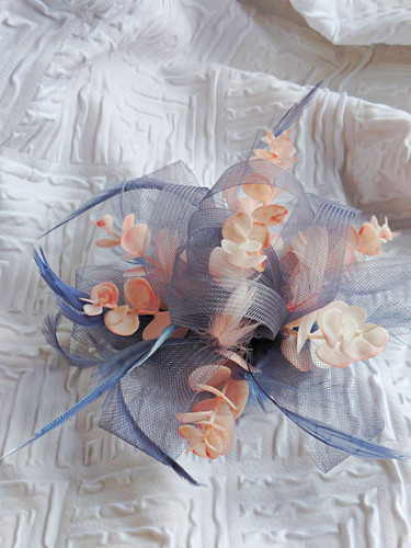 Women floral mesh feather - women’s,