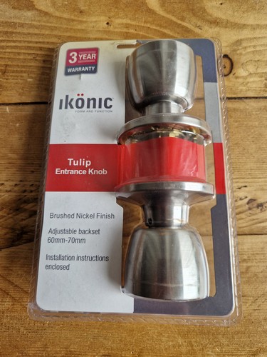 Ikonic tulip entrance knob