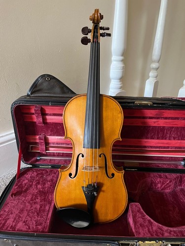 Nice old antique violin - , with