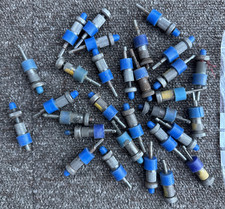 USED SKIN PINS BLUE  5/32"  