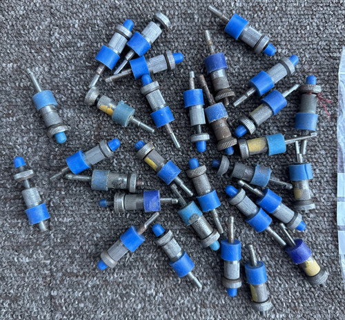 Used skin pins blue - used,