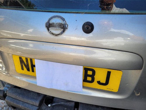 Nissan note e11 - note,