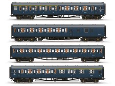 Hornby R30447 Class 423 (4VEP)
