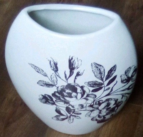 Elegant white ceramic vase - elegant,