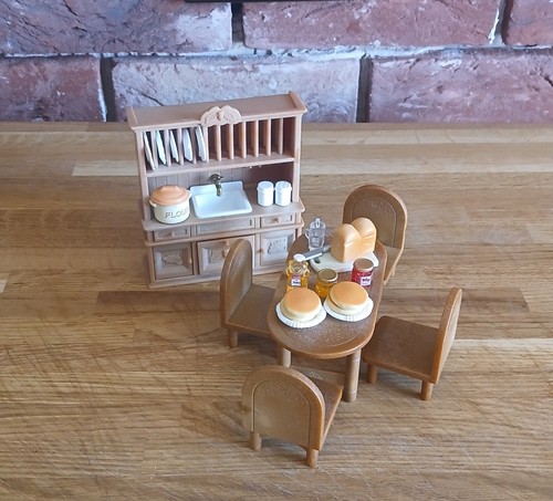 Sylvanian families kitchen - sylvanian,