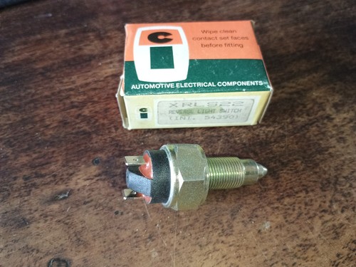 Reverse light switch - light,