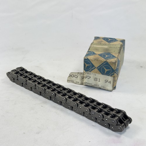 Mercedes oil pump chain - oil,