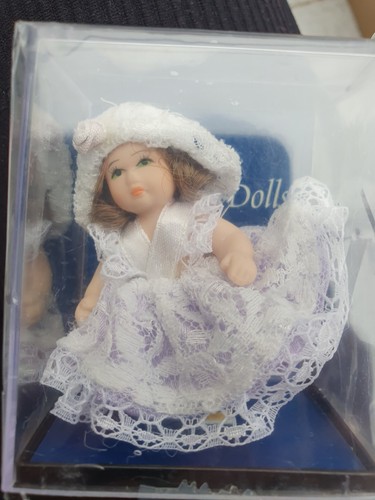 Porcelain dolls r634 - porcelain, dolls*r634
