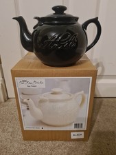 Aga Large Black Tea Pot  new with box 