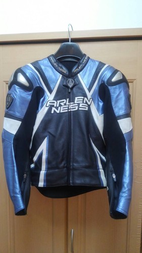 Arlen ness riding - ness, suit
