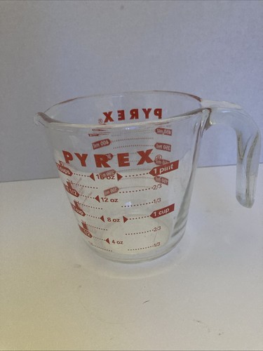 Pyrex red lettering - 2, cup/16