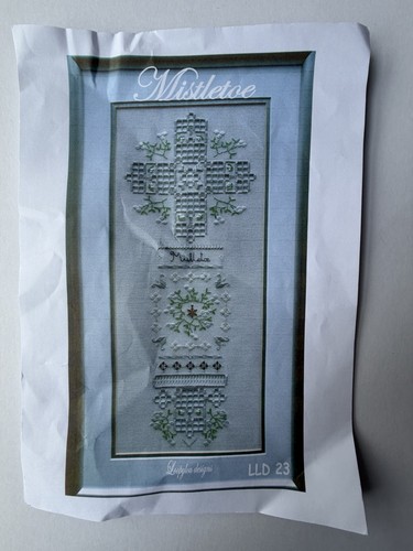 Mistletoe embroidery chart - mistletoe,