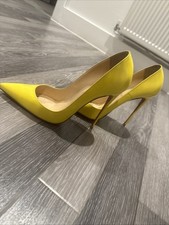 Christian Louboutin So Kate