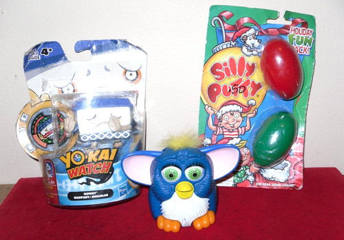 Mostly vintage toy lot - mostly, (3)